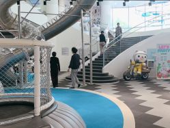 -MINI MARS KIDS CLUB亲子家庭中心(杨浦黄兴店)
