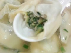 -潘国仙耳光馄饨(黄家阙路店)