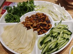 京酱肉丝-东北灶(高新银泰店)