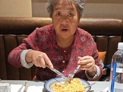 烤牛肉鲜蔬波奇碗（谷物饭）-西堤牛排(北京国瑞店)