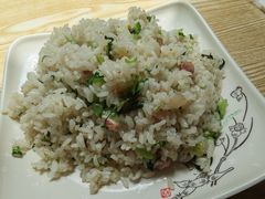 老上海咸肉香肠菜饭-孙阿姨上海小吃·本帮小厨(隆昌路店)