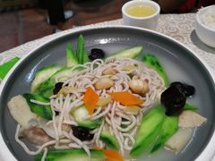 胜瓜竹笙浸鱼面-德云居