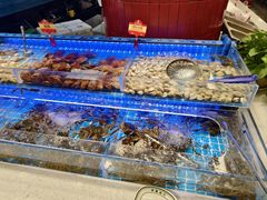 -四囍码头海鲜烧烤自助火锅(外滩南京东路悦荟广场店)