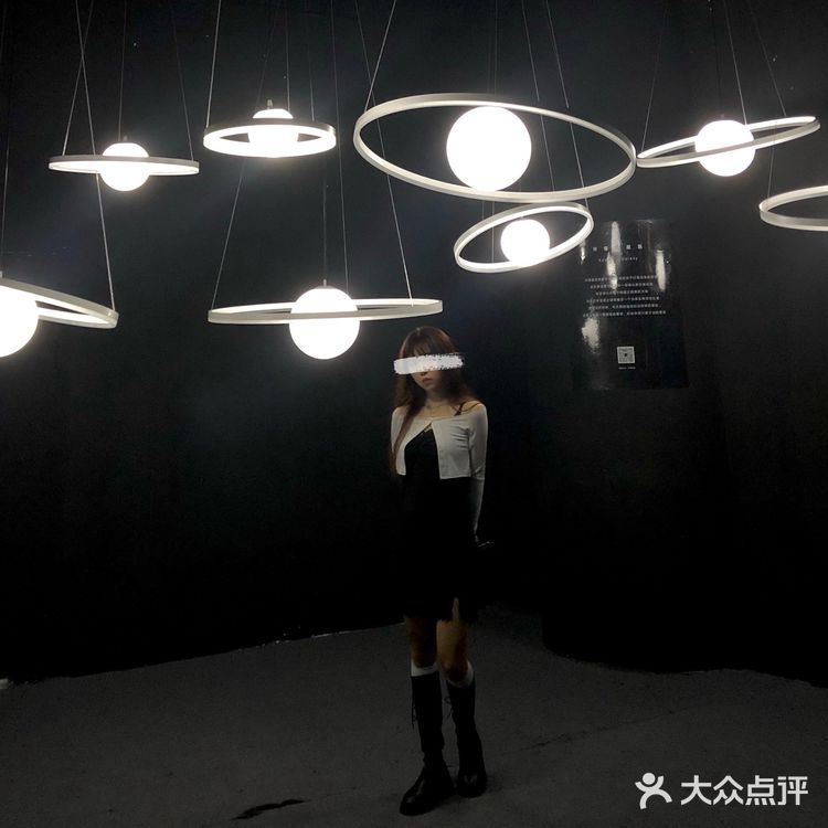 深圳看展｜拍照好去处🪐平行宇宙
