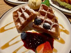 -Common Table · Brunch & Coffee