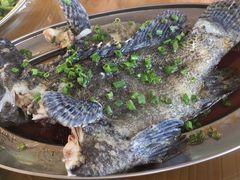 -红月湾海鲜饭店•沙滩海景(双月湾店)