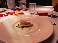-Mogul Eatery·大亨餐酒馆