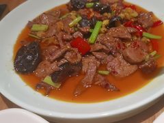 -严记小天府酸菜鱼(西四路店)