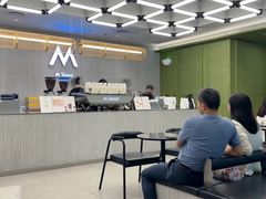 -M Stand(南京紫峰大厦店)