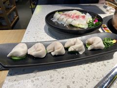 顺德鱼皮饺-顺德公广东猪肚鸡·煲仔饭(白石洲店)