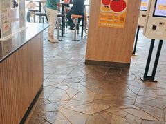 -麦当劳(国家体育场南路店)