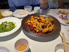 -小鱼小牛(世欧广场店)