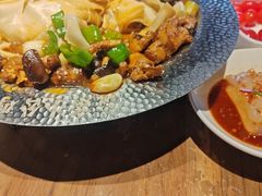 -俭寨小公鸡新疆菜·大盘鸡·烧烤