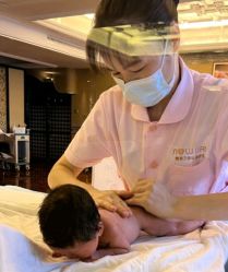 -臻康乃馨月子中心(集美店)