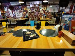 大堂-源味屋韩式火锅&炸鸡(鼎城当代商城店)