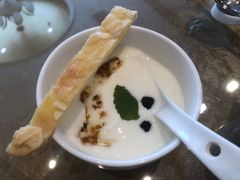 酸奶-新疆杭州疗养院·富春山庄