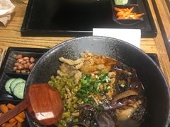 -俏湘私房菜(国贸店)