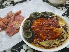 -何老二卤汁凉粉