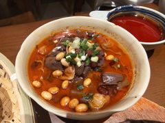 -包整·丝娃娃(一览甲秀楼风景店)