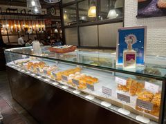 面包甜点陈列柜-新旺茶餐厅(嘉里城店)