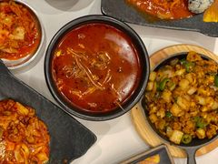 炒泡菜五花肉-HONGA HONGA雄家(曹路店)