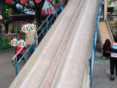 -顺德大良半月城游乐场