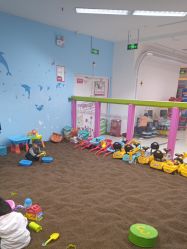 -孩子王童乐园(西安盛龙店)