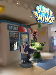 -乐多星球潮玩中心(沈阳嘉里城店)