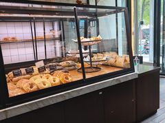 面包甜点陈列柜-81bakery(关山路店)