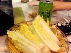 -鲜入围煮花胶鸡海鲜火锅