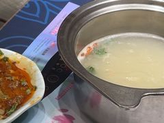 -名都晓荷塘主题火锅(春光路店)