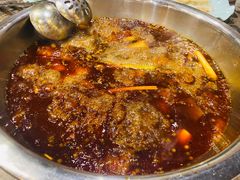 -肖肖酸萝卜鱼火锅(总店)