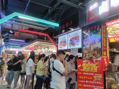 等位区-一代烤翅王(大汉口店)