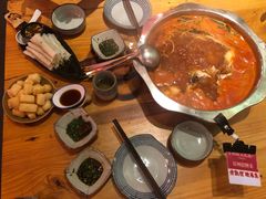 -老凯俚酸汤鱼(鸿通城店)