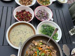 -小洞天柴火土菜馆