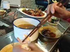-马路牙子烧烤音乐酒馆(望京店)