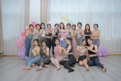 -亚太瑜伽普拉提学院