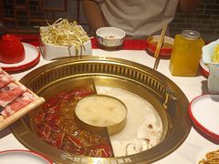 -欠火锅·水牛毛肚·团建聚餐·生日宴(何山路店)