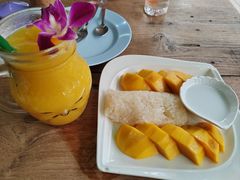 -Kat's Kitchen