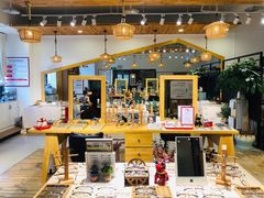 -肆兮眼镜·蔡司·徕卡战略合作店(大坪店)