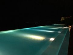 -瑰丽酒店·海吧·天际下午茶·现场DJ·天台酒吧