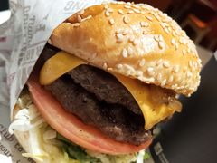 -The Habit Burger Grill 哈比特汉堡(爱琴海店)