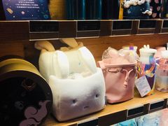 零售区-星巴克臻选(杭州良渚文化村店)