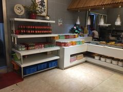 自助取餐区-泉福居酱骨头自助广场(南大街商业步行街店)
