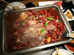 -辣尚瘾·烤鱼·新川菜(交大直营店)