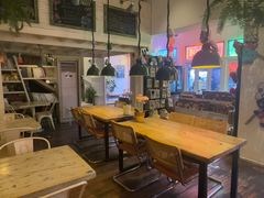 -北平花园·MUA摩造汉堡·北平咖啡(南锣鼓巷胡同店)