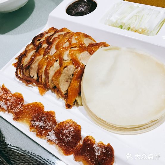 罗澜春天煨汤馆(三洋花苑店)