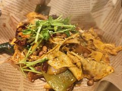 -红渡小香·牛肉麻辣香锅(车站南路店)