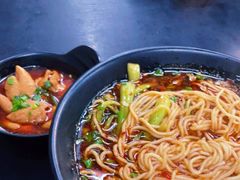 -丽影重庆小面(定西路店)