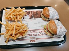 -The Habit Burger Grill 哈比特汉堡(复兴soho店)